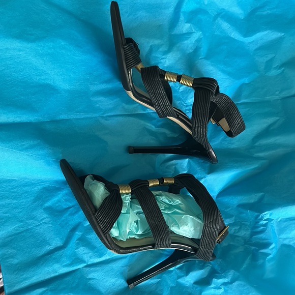 Jimmy Choo black high heel gladiator style with gold bands size 39 1/2 New - Picture 6 of 11